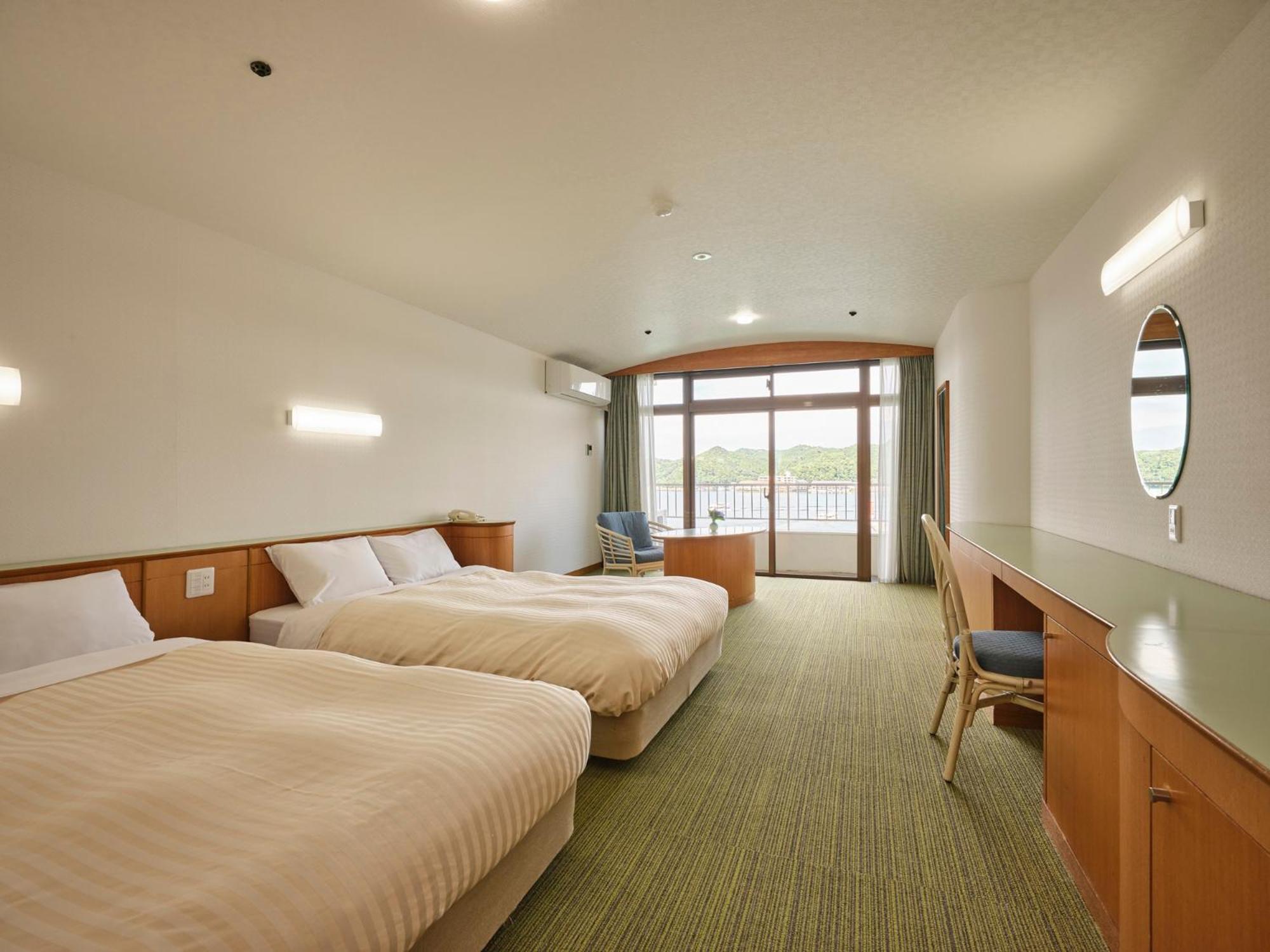 Hotel Urashima Katsuura  Exterior photo
